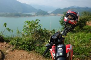 Honda XR 150, Hoa Binh lakeside