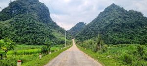 the road ahead through the limestone karst of Cao Bang province
