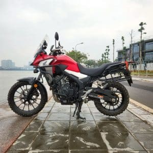 Honda CB500X in Saigon