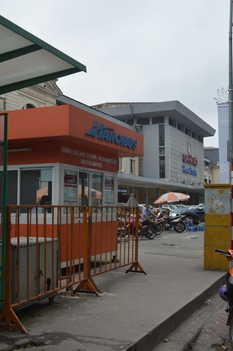 the bus stop in front of Hanoi Train Station