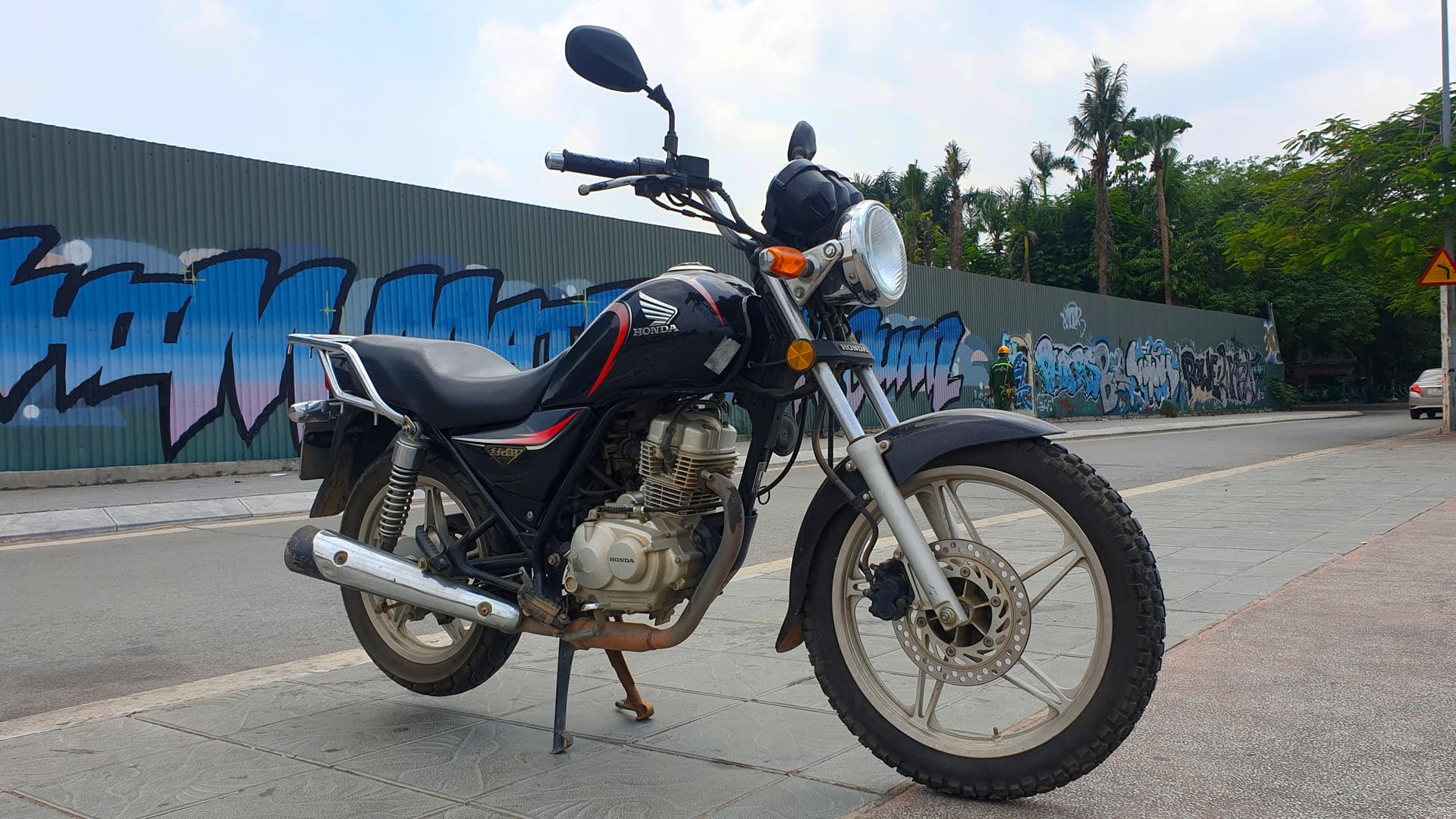 Honda Master 125 - Tourist Motorbike Rental | Rentabike Vietnam