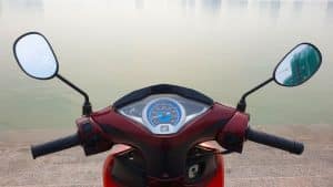 Vietnam Motorcycle Rentals: Honda Future - driver view