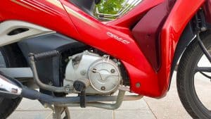 Vietnam Motorcycle Rentals: Honda Future - engine