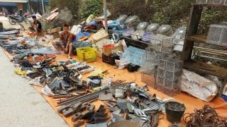 roadside stall selling construction tools in bao lac ha giang