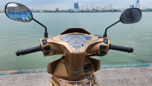 Vietnam Motorcycle Rentals: Honda Airblade - driver view