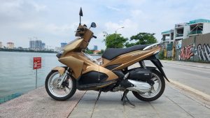 Vietnam Motorcycle Rentals: Honda Airblade - left wide