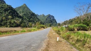 the empty roads that run along the border in Cao Bang
