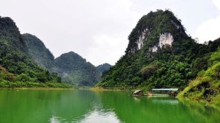 Thang Hen Lake, Cao Bang