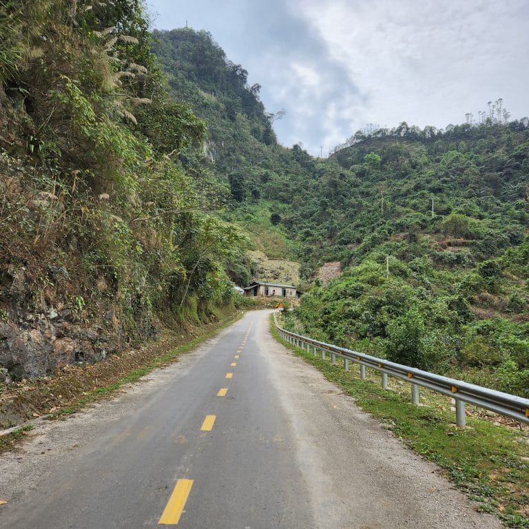 Road conditions on the way to Panhou Retreat in Hoang Su Phi