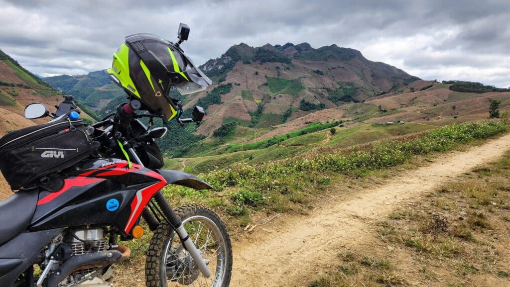 Honda XR 150 on a Ha Giang mountain road