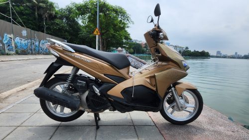 Vietnam Motorcycle Rentals: Honda Airblade motorbike rental