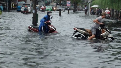 flooding in the streets of Ho Chi Minh City